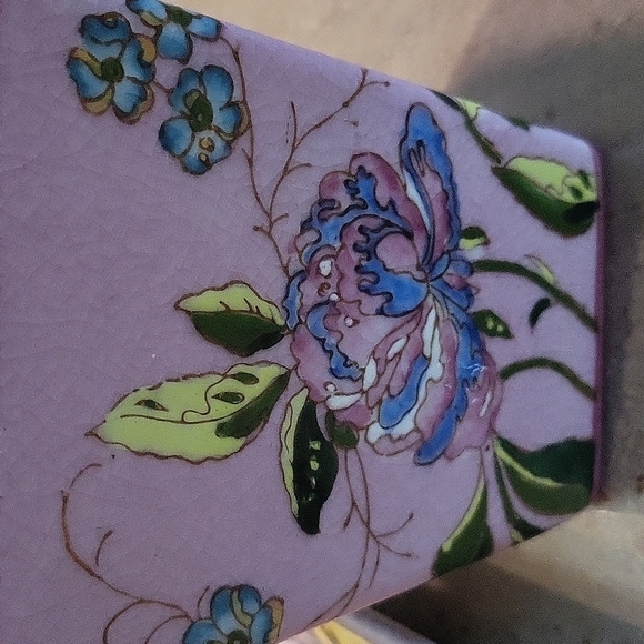 Exquisite Floral Vase + Dish - Picture 3 of 13